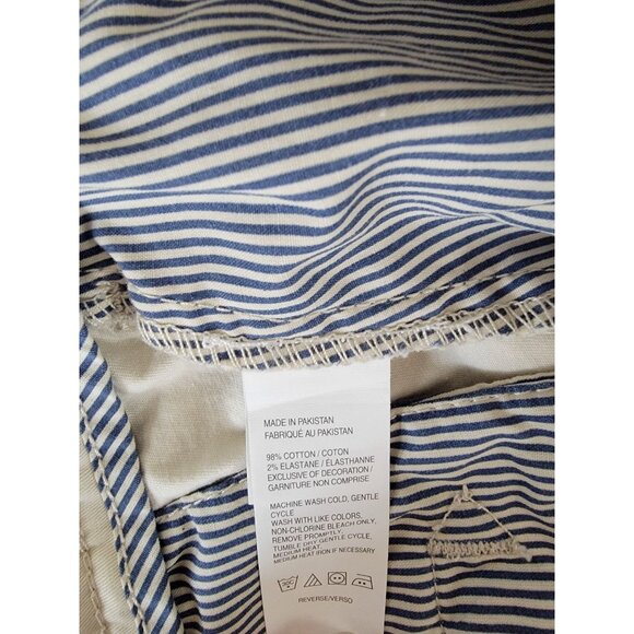 Izod Saltwater Stretch Mens Shorts 42W 9.5" Inseam Cotton Blend Silver Birch Col - Picture 4 of 5